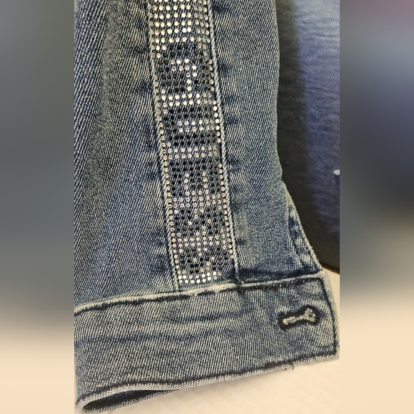 GUESS JEAN JACKET - Picture 7 of 12